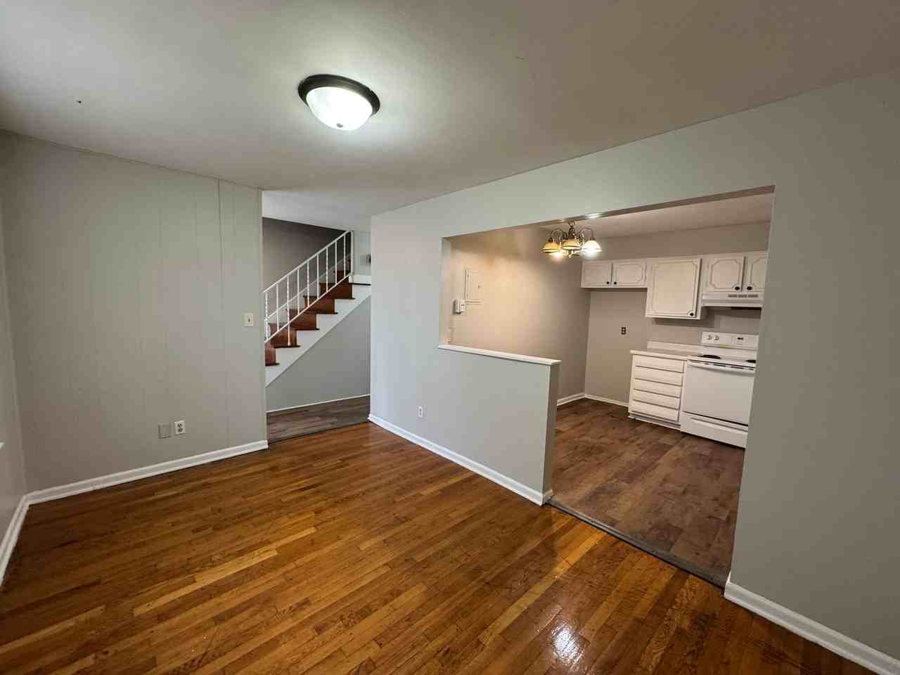 6563 E 46th St - Photo 4 of 22