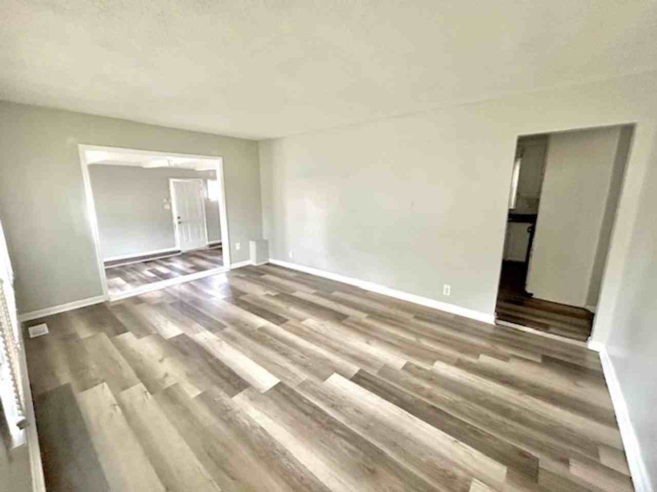4734 Blue Haven Dr Nw - Photo 2 of 17