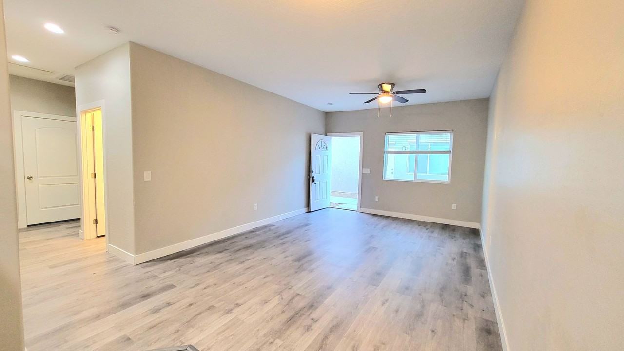 620 E San Lorenzo St - Photo 4 of 20