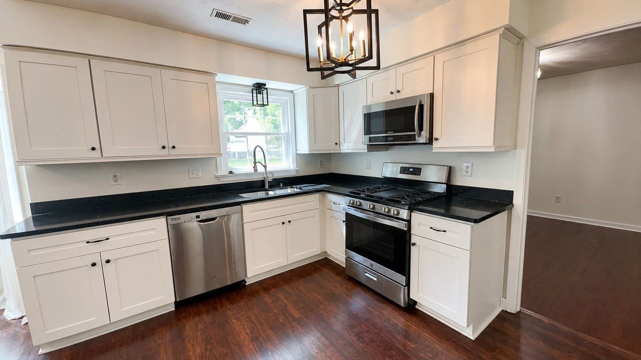 2 Eisele Ct - Photo 2 of 20