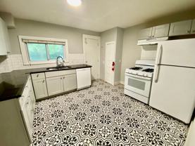 301 17th Ave Ne - Photo 1 of 1