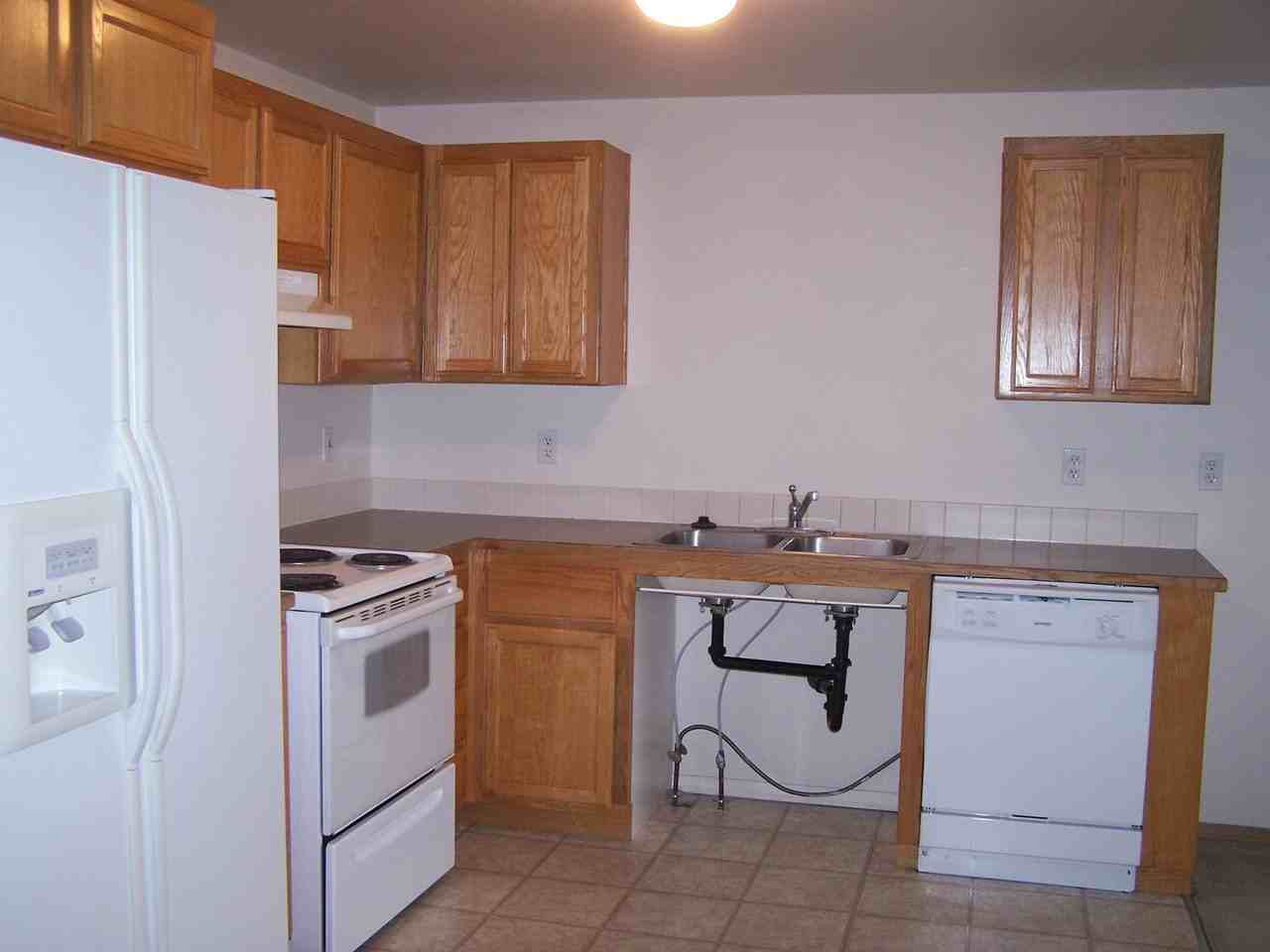 2121 Sw Umatilla Ave #05 - Photo 3 of 10