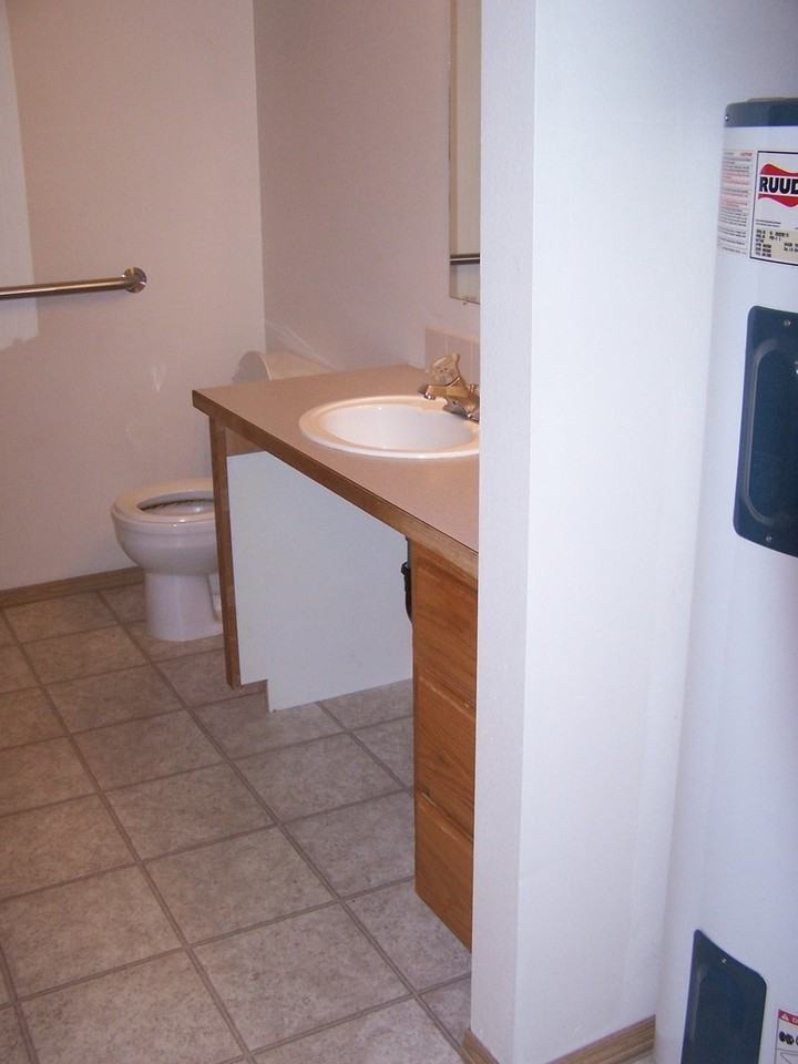 2121 Sw Umatilla Ave #05 - Photo 6 of 10