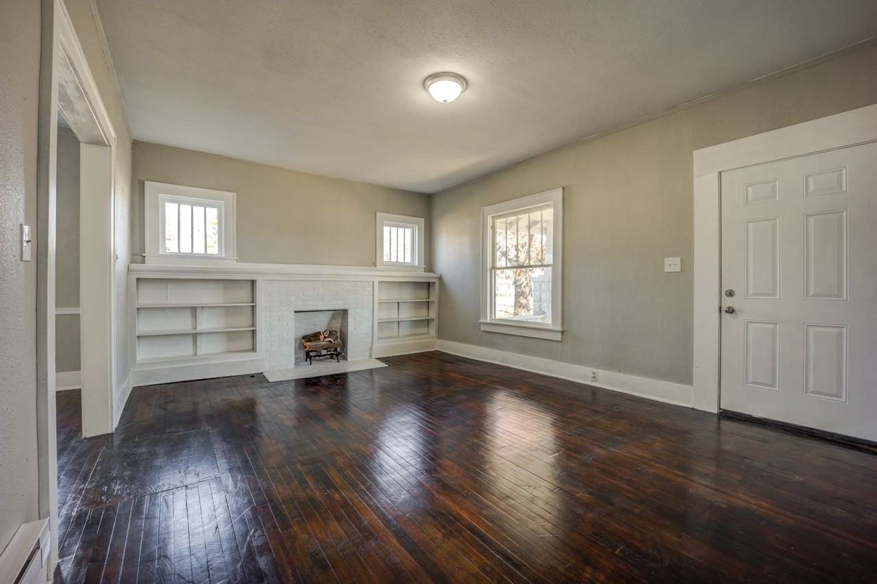 419 N 23rd St - Photo 2 of 24