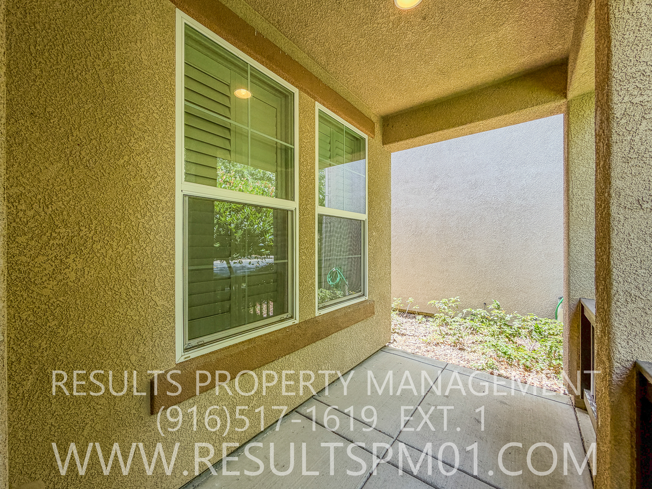 2905 Market St - Photo 3 of 26
