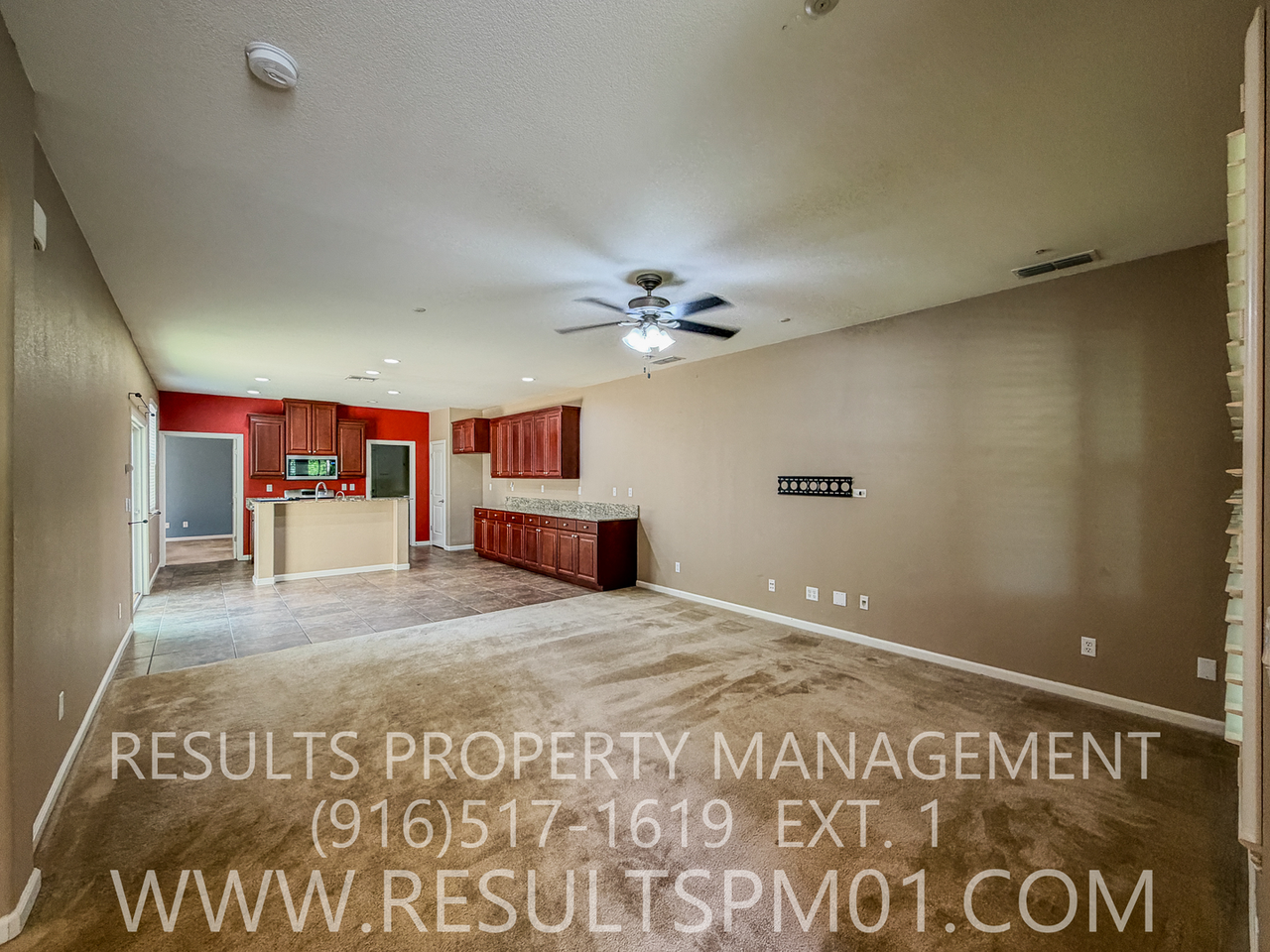 2905 Market St - Photo 4 of 26