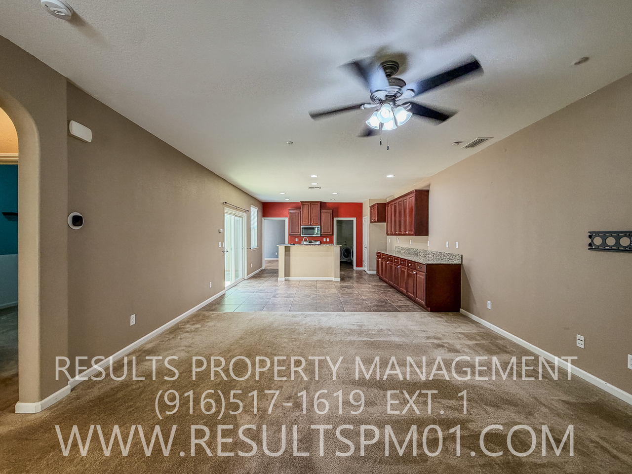 2905 Market St - Photo 5 of 26