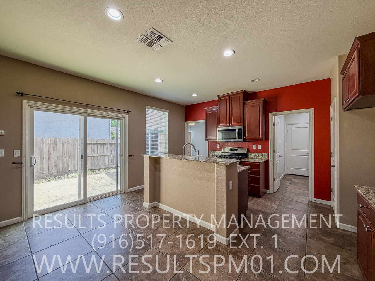 2905 Market St - Photo 7 of 26