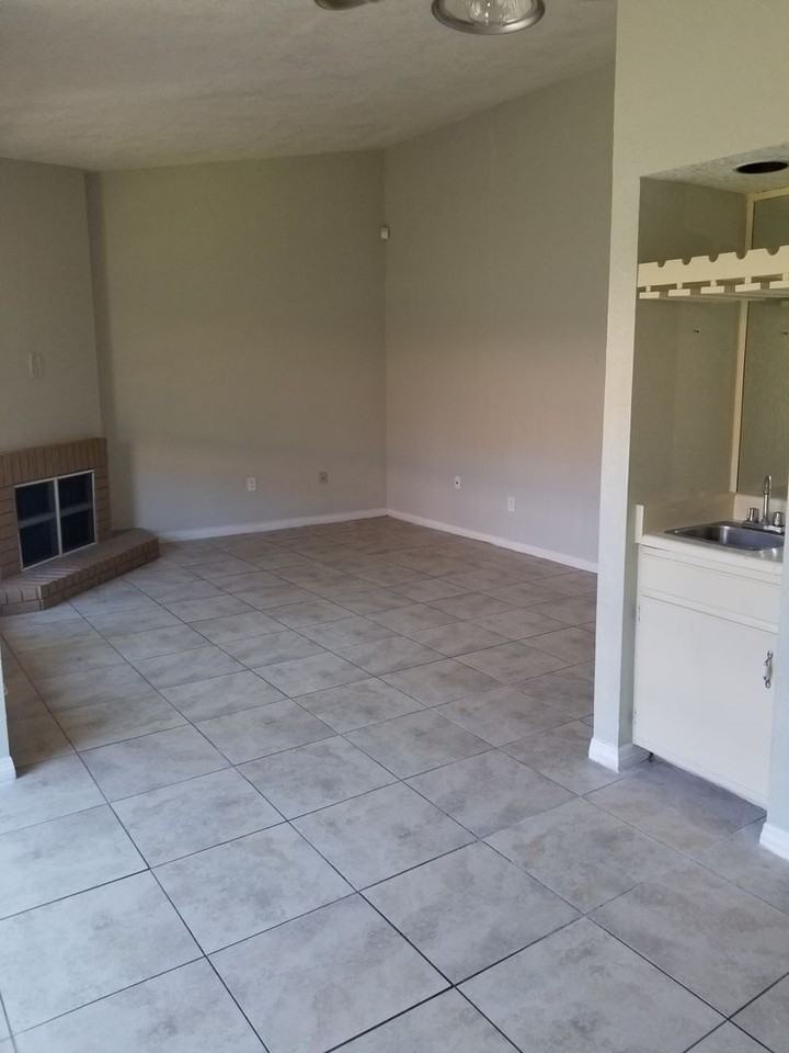 667 Trinidad Ct - Photo 4 of 7