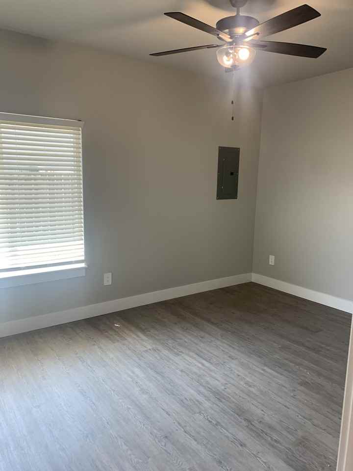 8685 W 37th Ct N #1 - Photo 5 of 12