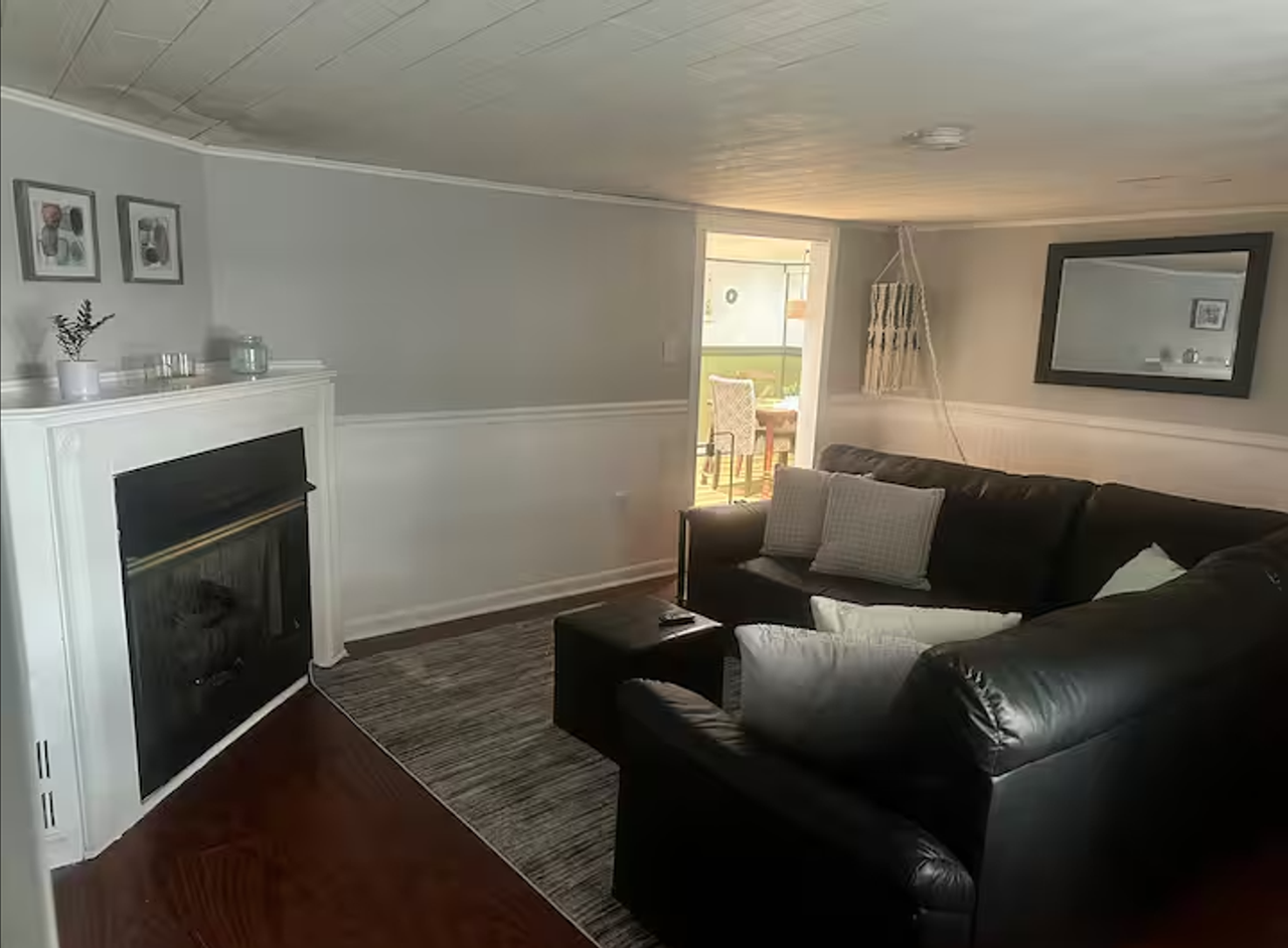 15 W Newport Rd - Photo 2 of 13