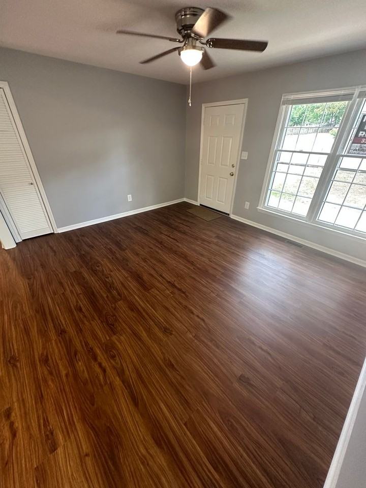 434 James St - Photo 4 of 25