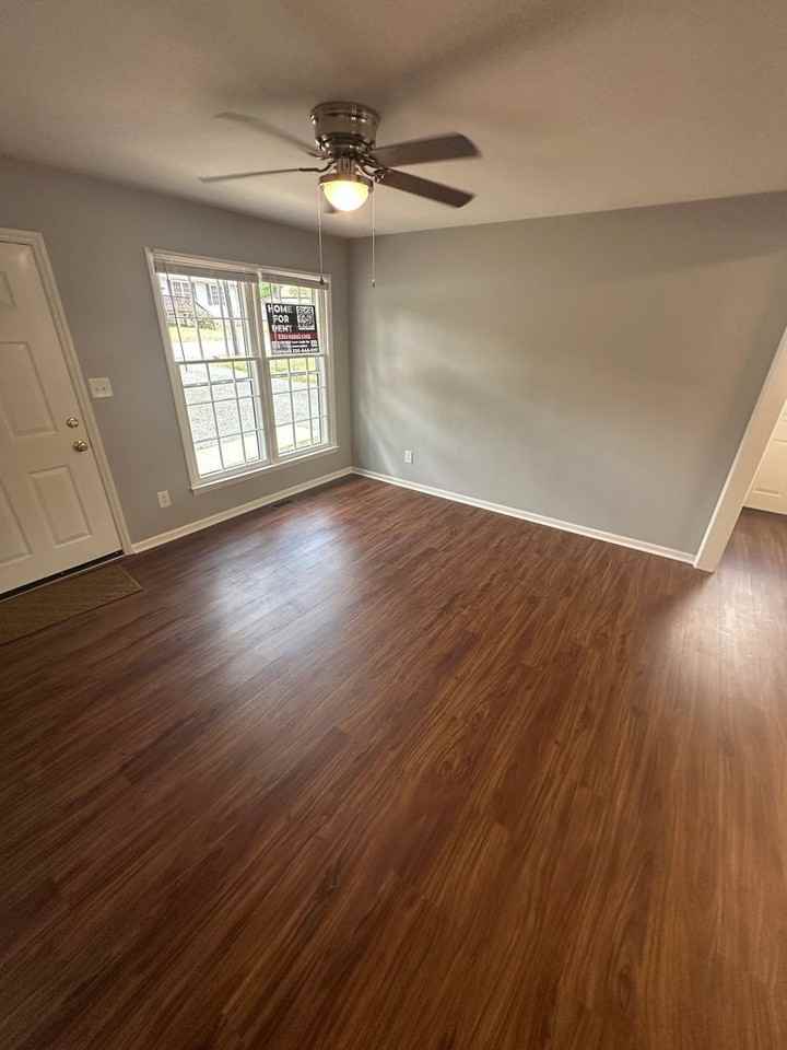 434 James St - Photo 5 of 25