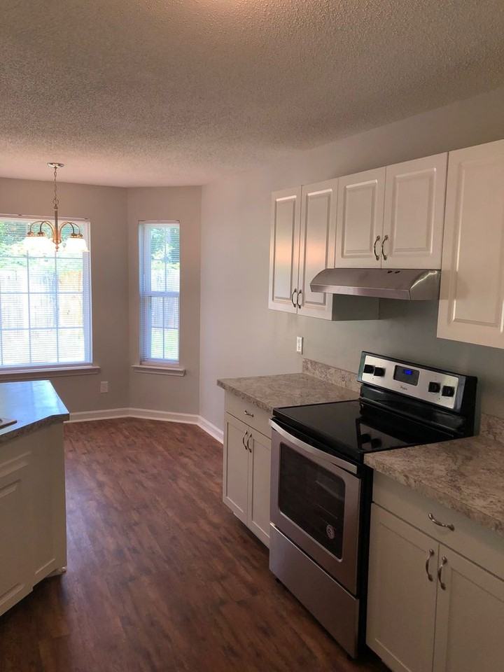 2613 Cliffside Dr - Photo 6 of 15
