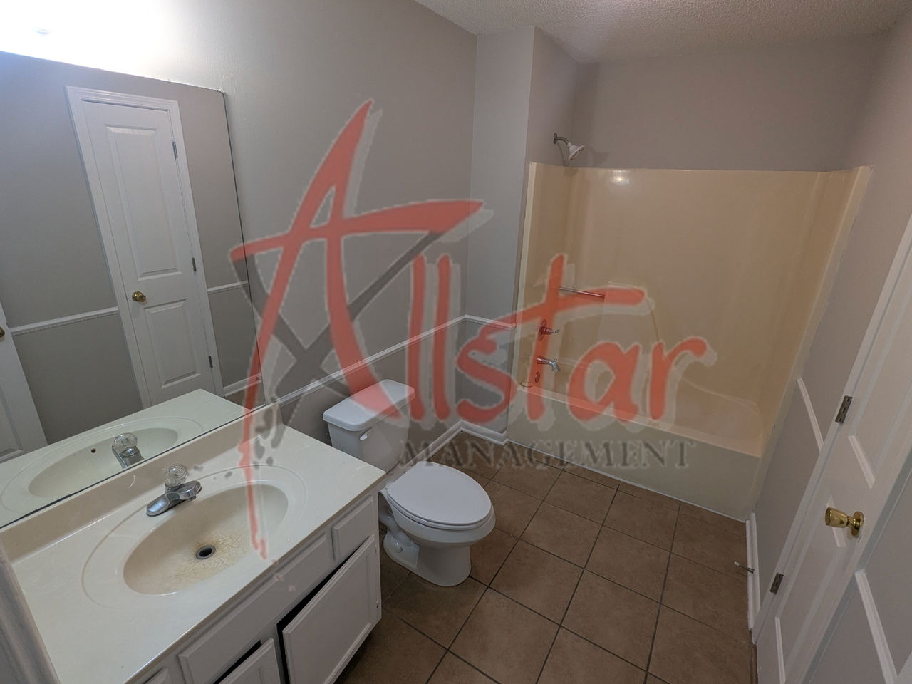 179 Dovercourt Road #4 - Photo 4 of 10