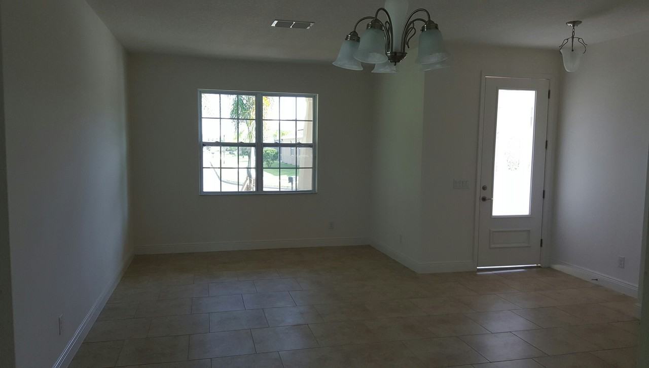 The Regency at Longhill - Photo 2 of 12