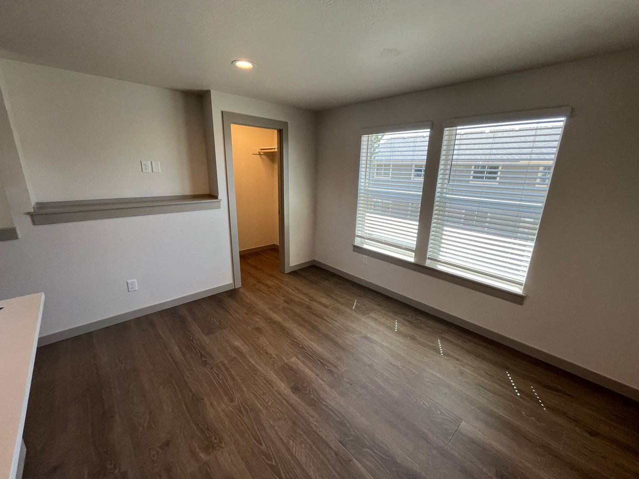 50 Ne Cessna Dr #2 - Photo 4 of 10