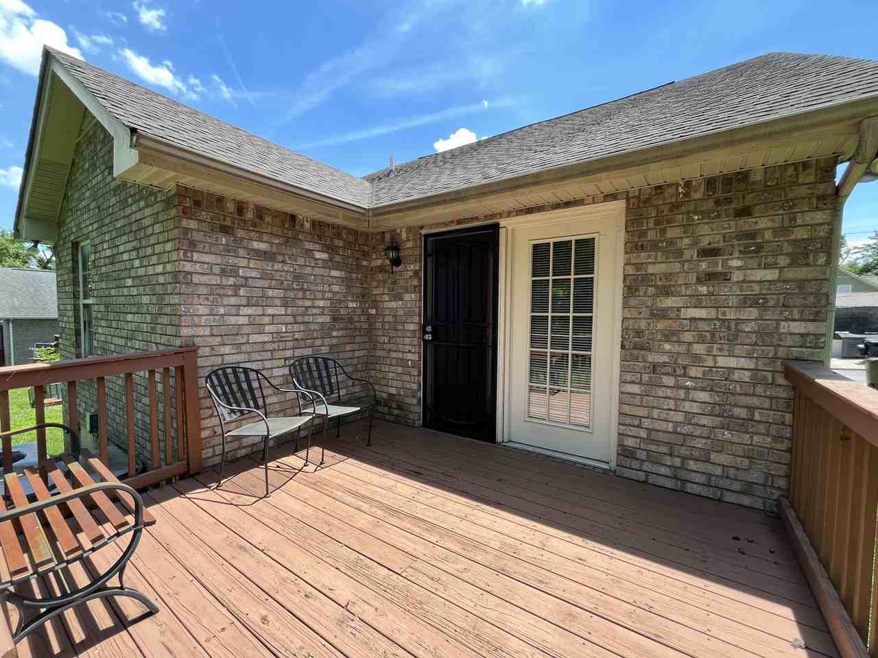 1035 Baxter Ave #3 - Photo 6 of 40