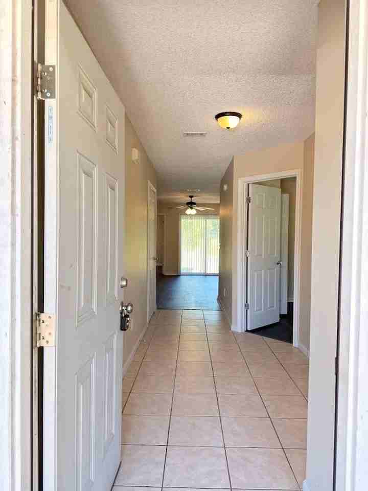 586 N 360 W - Photo 5 of 14