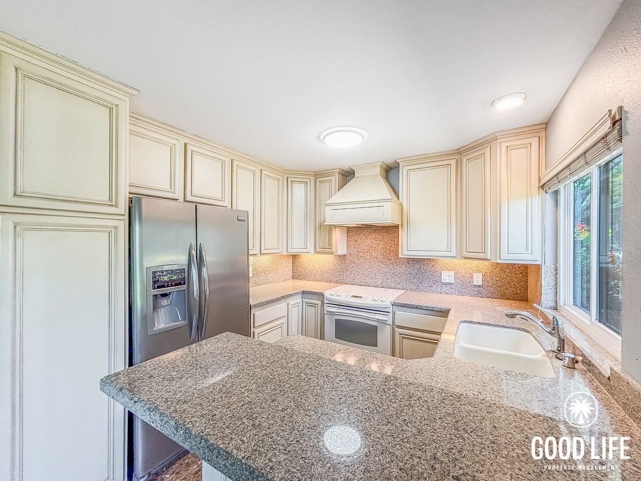 605 Green Acres Rd Se - Photo 7 of 11