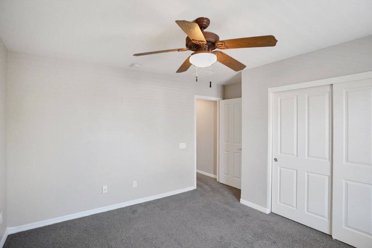 4195 Benton St - Photo 4 of 19