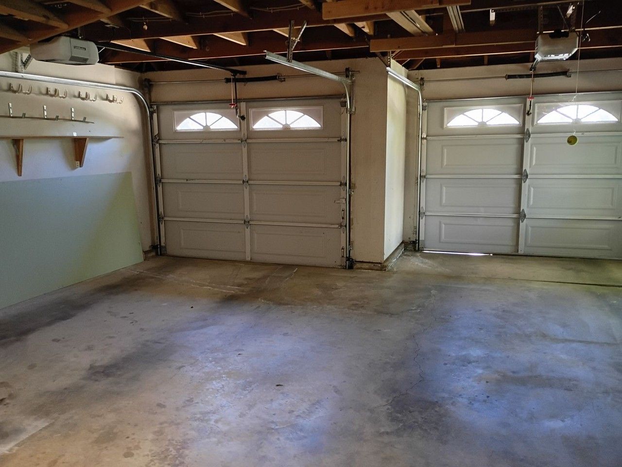1014 Goss Ave - Photo 3 of 20