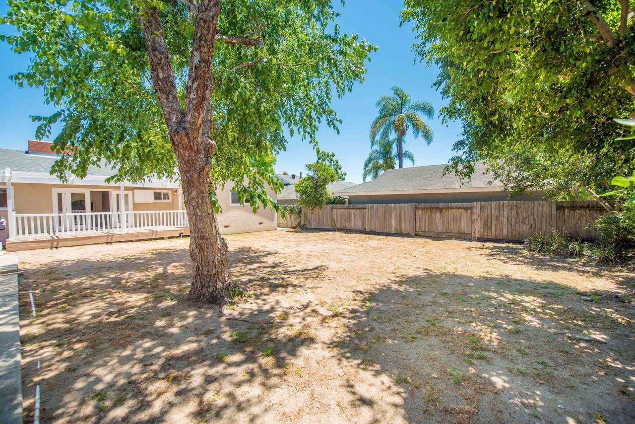 2150 S Thatcher Ct