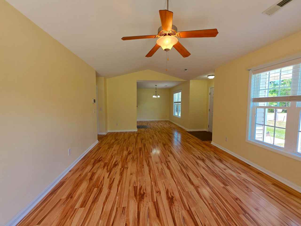 9724 Haven Blvd - Photo 7 of 14