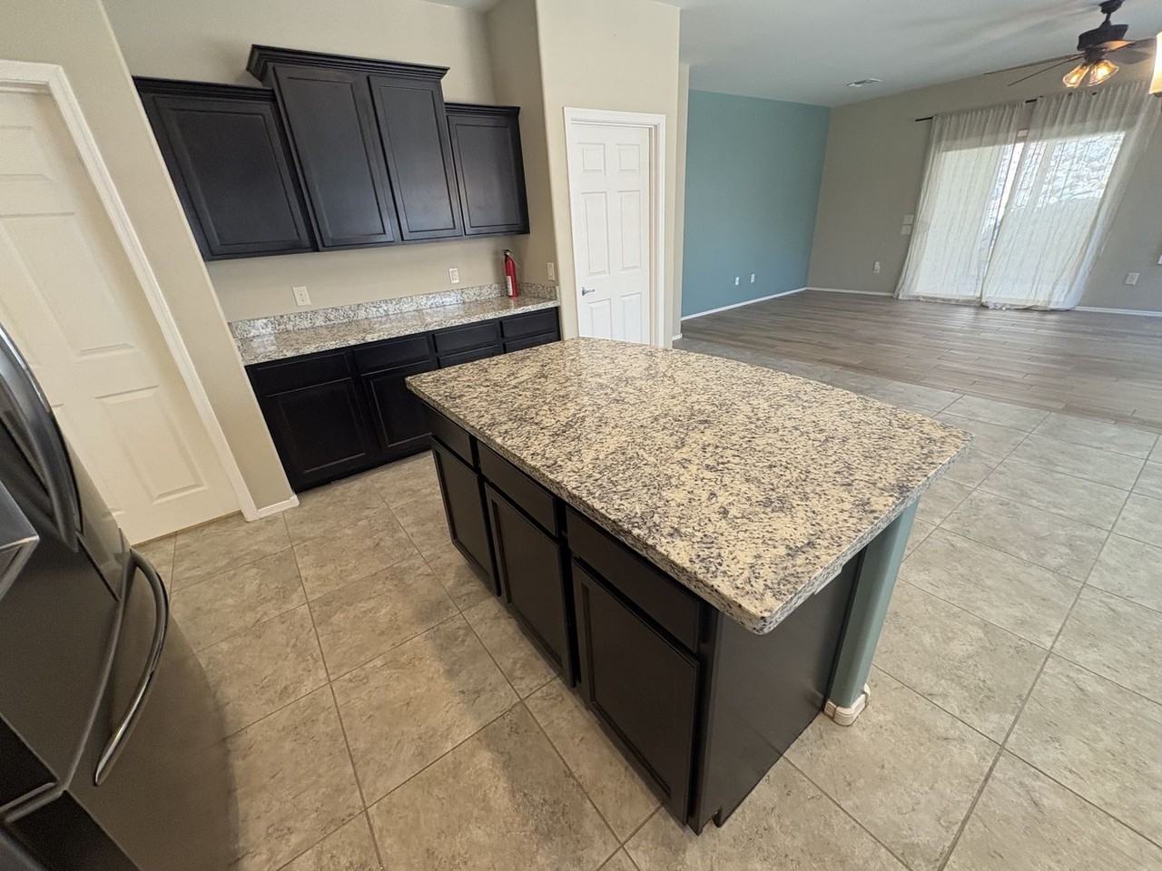 3691 E 116th St - Photo 5 of 21