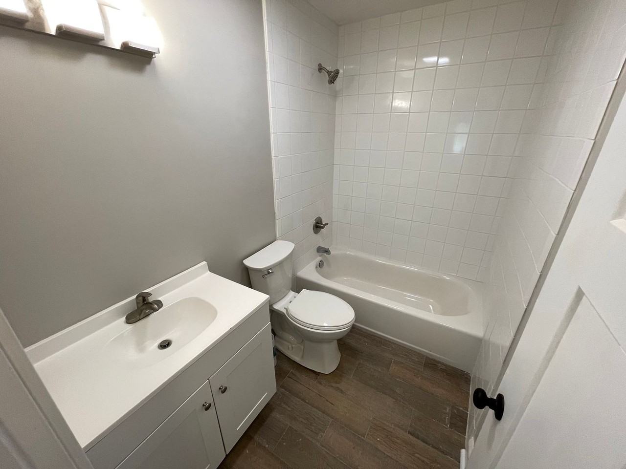 3114 Glenoa Rd - Photo 5 of 28