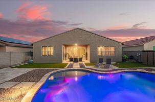 featured image of 18630 W Lawrence Ln
