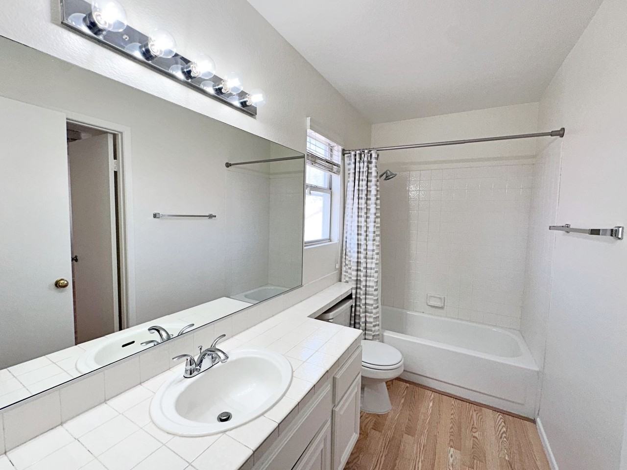 1226 S Longfellow St #306 - Photo 6 of 22