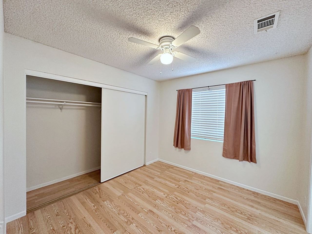1226 S Longfellow St #306 - Photo 7 of 22
