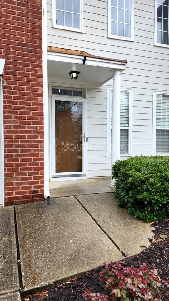 1673 Jackson Sq Nw - Photo 4 of 47