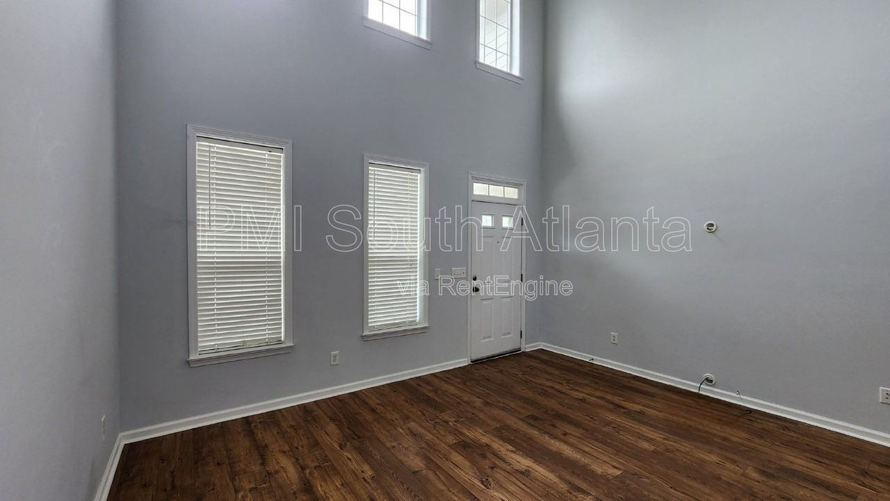 1673 Jackson Sq Nw - Photo 7 of 47