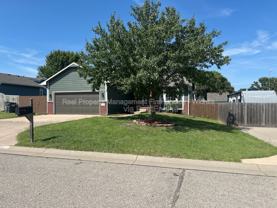 1823 S Shiloh St - Photo 1 of 1