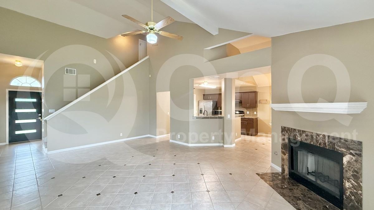 1512 Saint Leger St - Photo 4 of 25