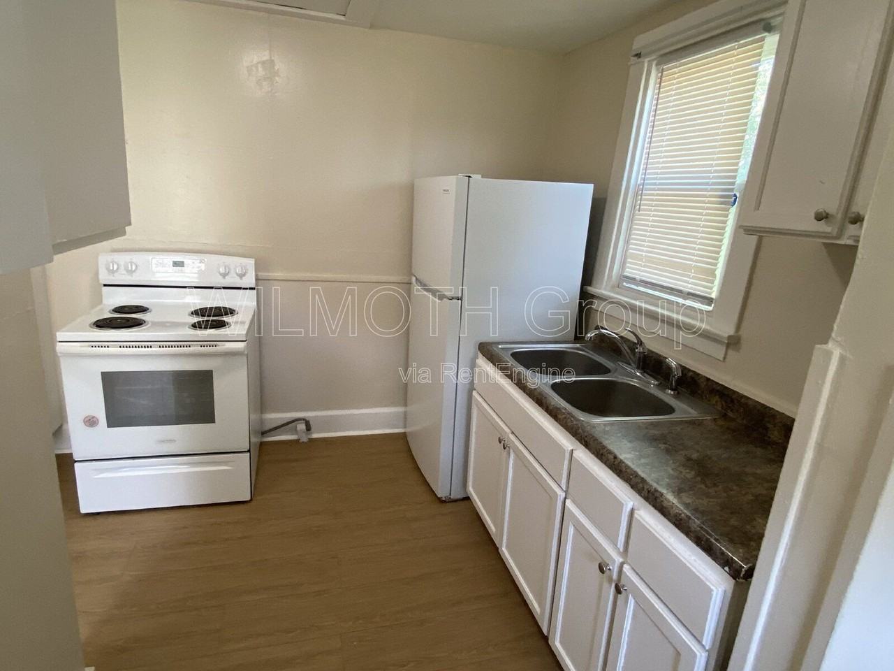253 N Gray St - Photo 7 of 18