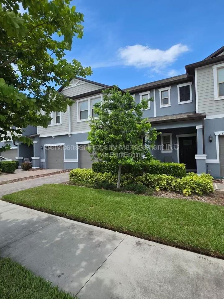 21831 Adriatic Ln - Photo 3 of 16