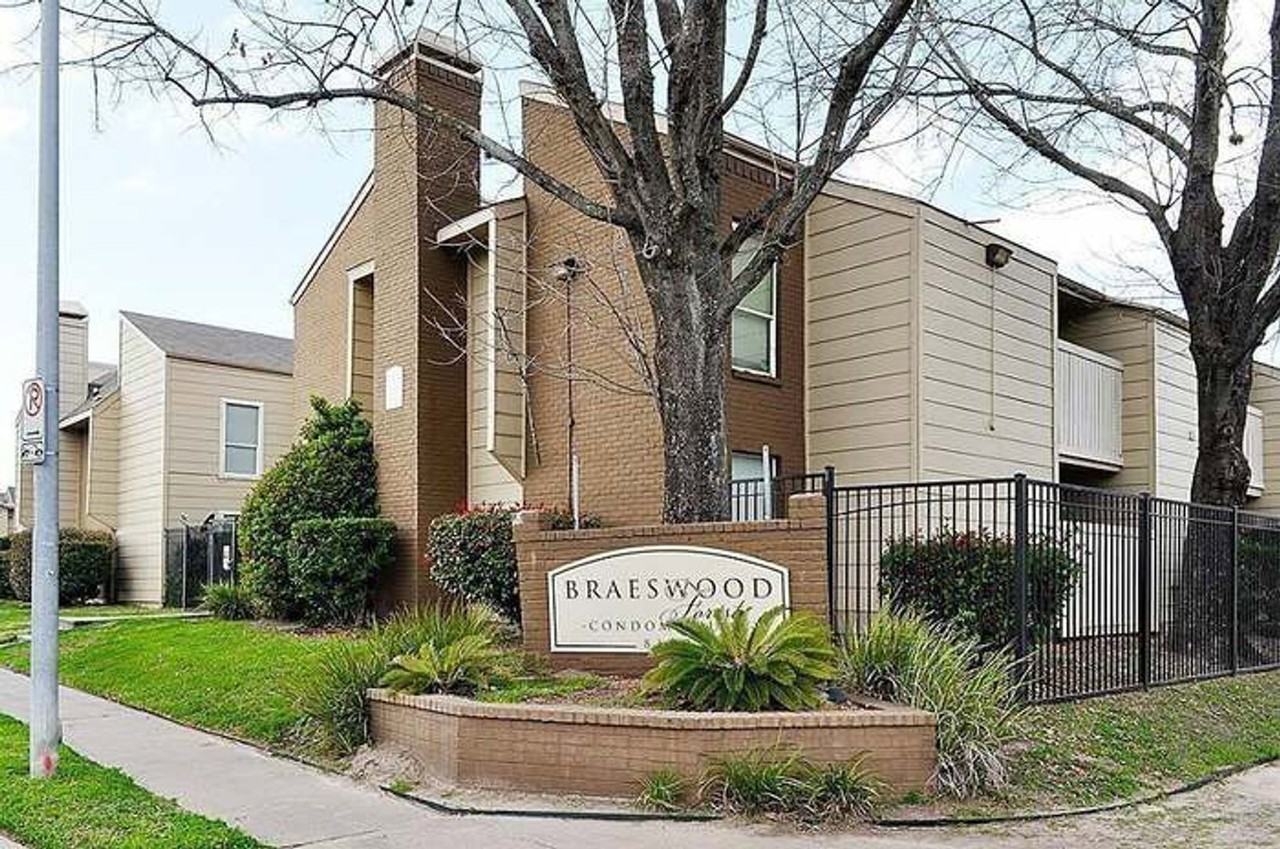 8100 Creekbend Dr #157