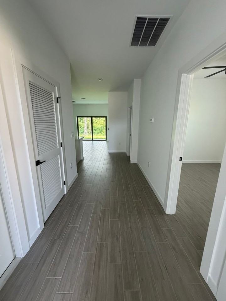 4723 22nd St Sw - Photo 3 of 39