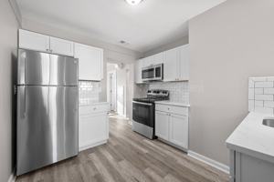 featured image of 6739 Ford Ave