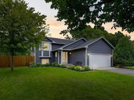 featured image of 18890 Barrington Dr