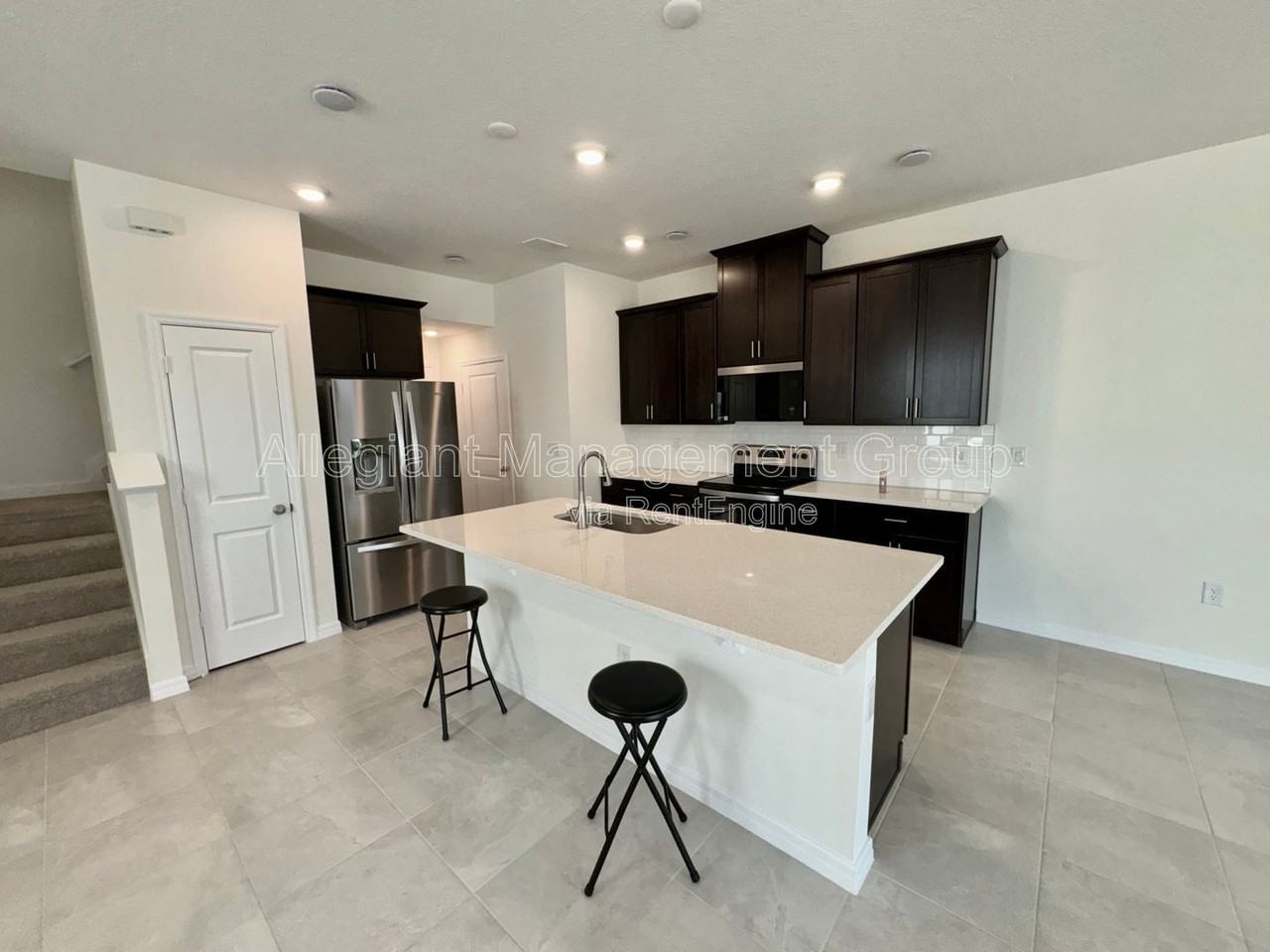4570 Small Creek Rd - Photo 4 of 31