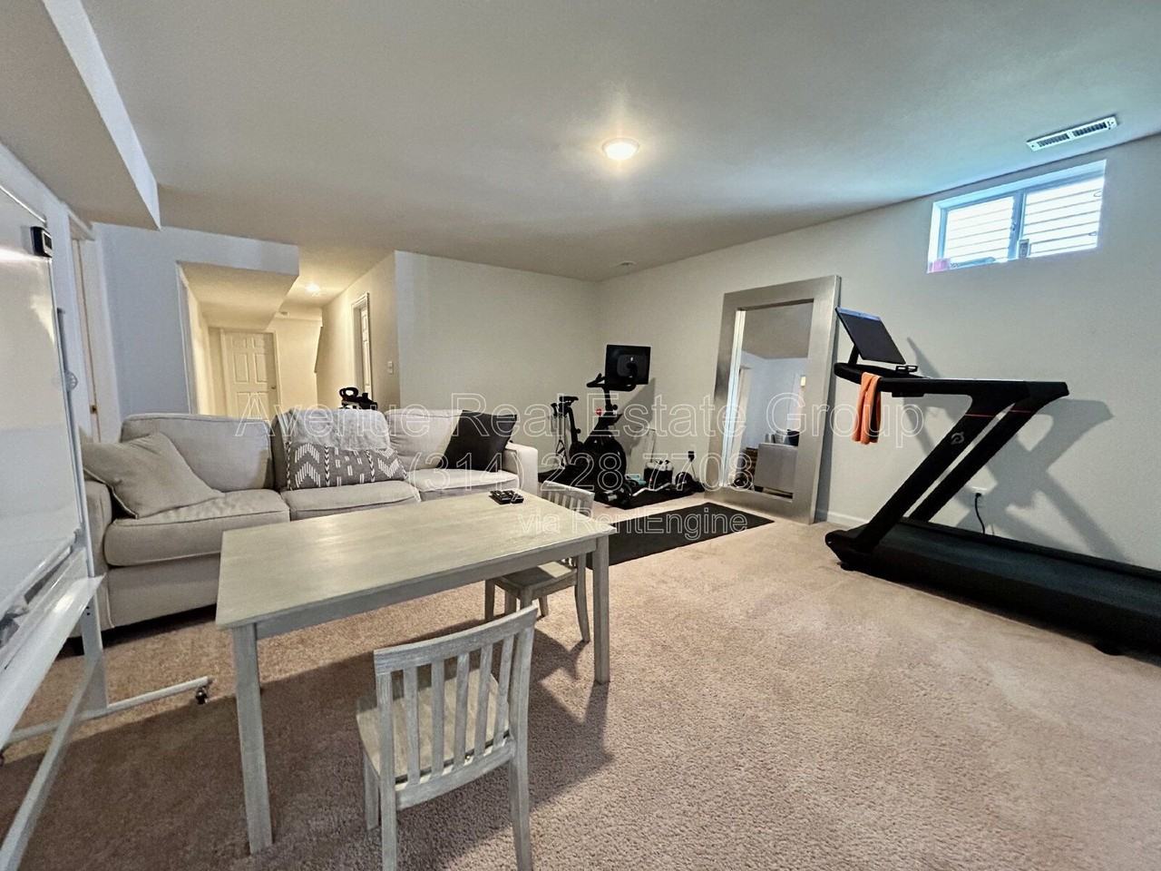 514 Rolling Meadow Dr - Photo 6 of 19