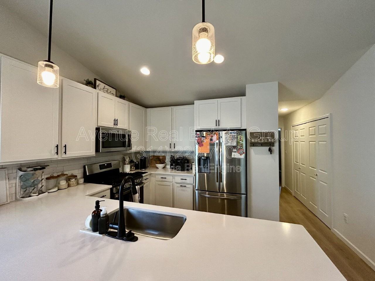 514 Rolling Meadow Dr - Photo 7 of 19