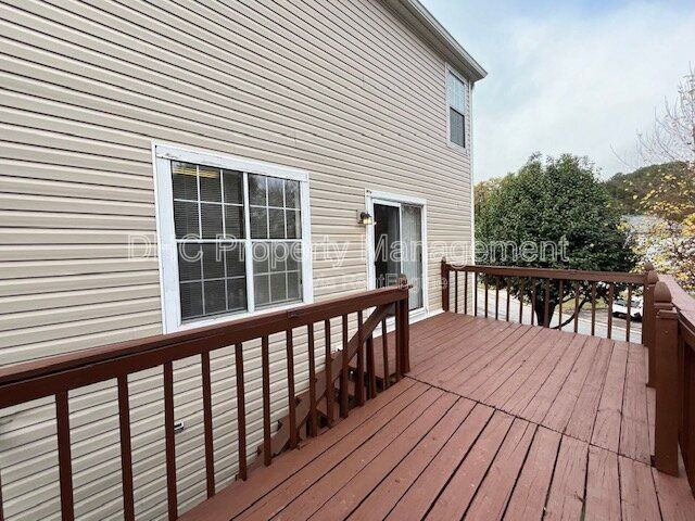 1183 Red Oak Cv - Photo 4 of 30