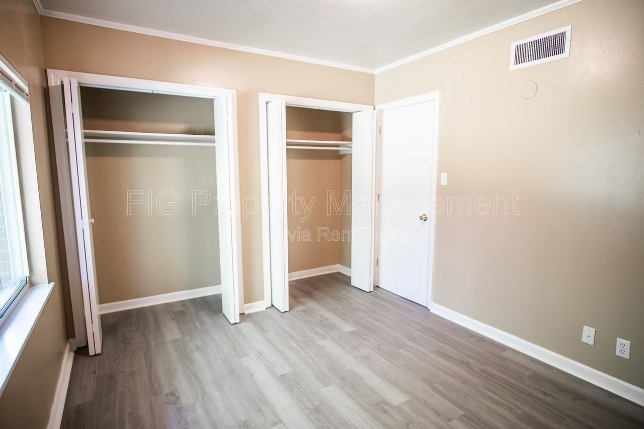 113 Louella Dr - Photo 6 of 16