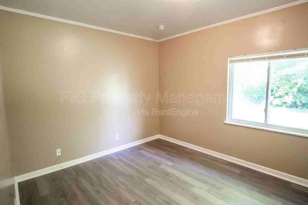 113 Louella Dr - Photo 7 of 16