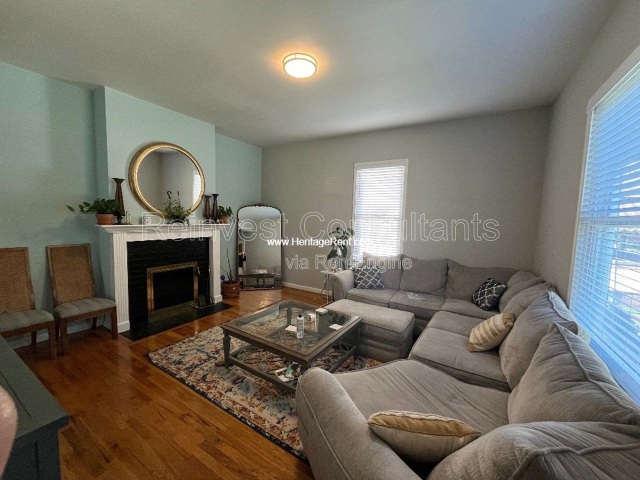3833 Isabella Ave - Photo 4 of 12